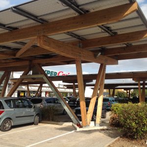 Ombrière photovoltaïque, amenagement espace parking energie renouvelable solaire